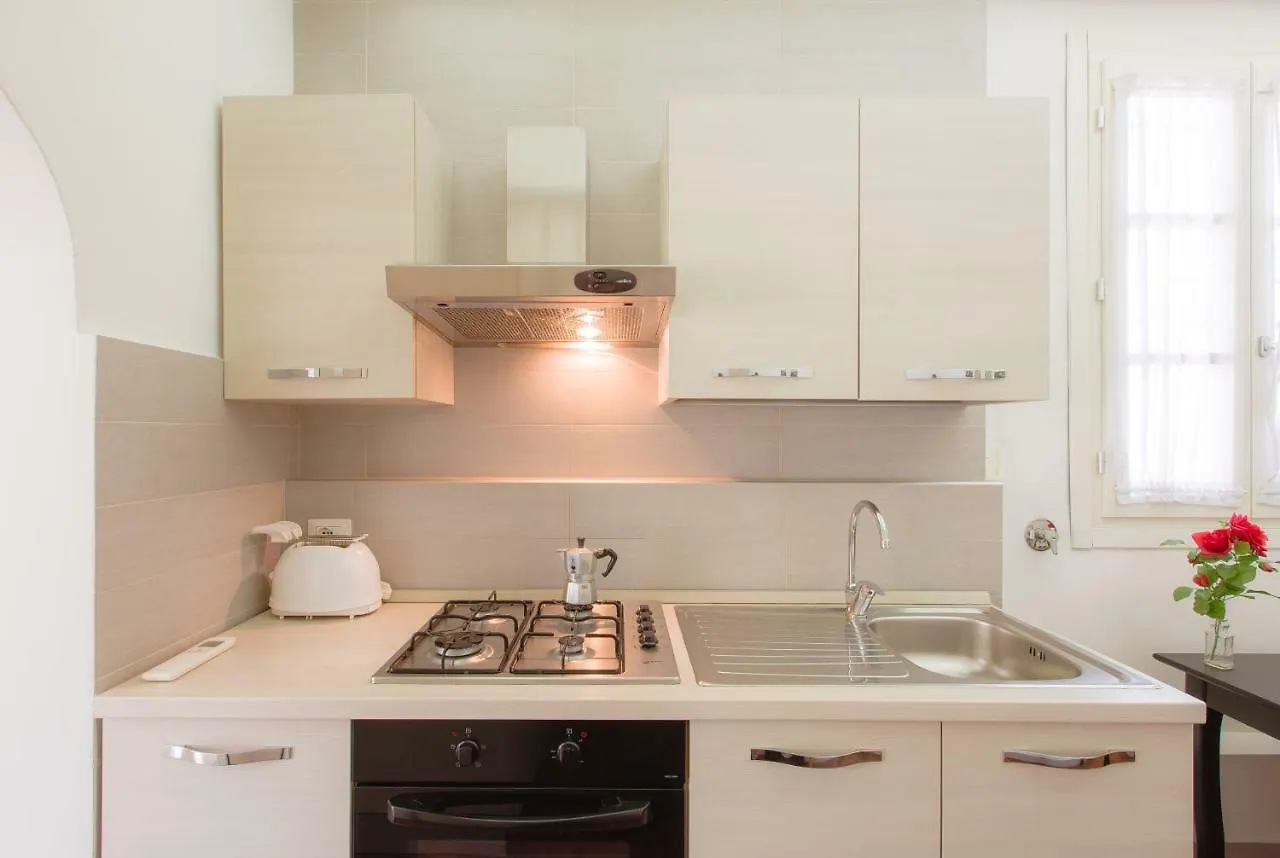 Apartment Appartamento San Pierino Florence Italy